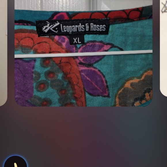 Leopards & Roses Colorful Top. - Picture 7 of 11